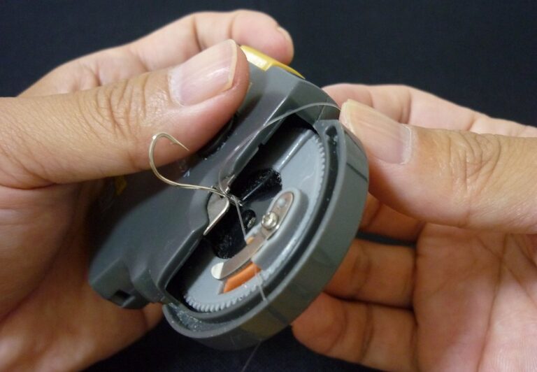 キス釣り　仕掛け　自作の必需品　ハピソン「針結び器」の使い方