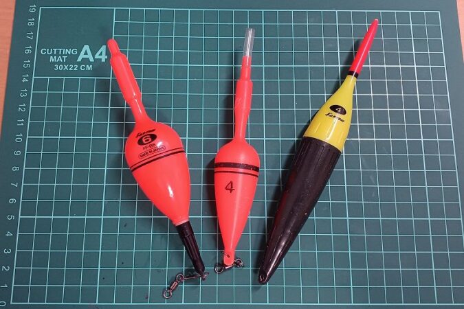 アジ泳がせ釣りのウキ